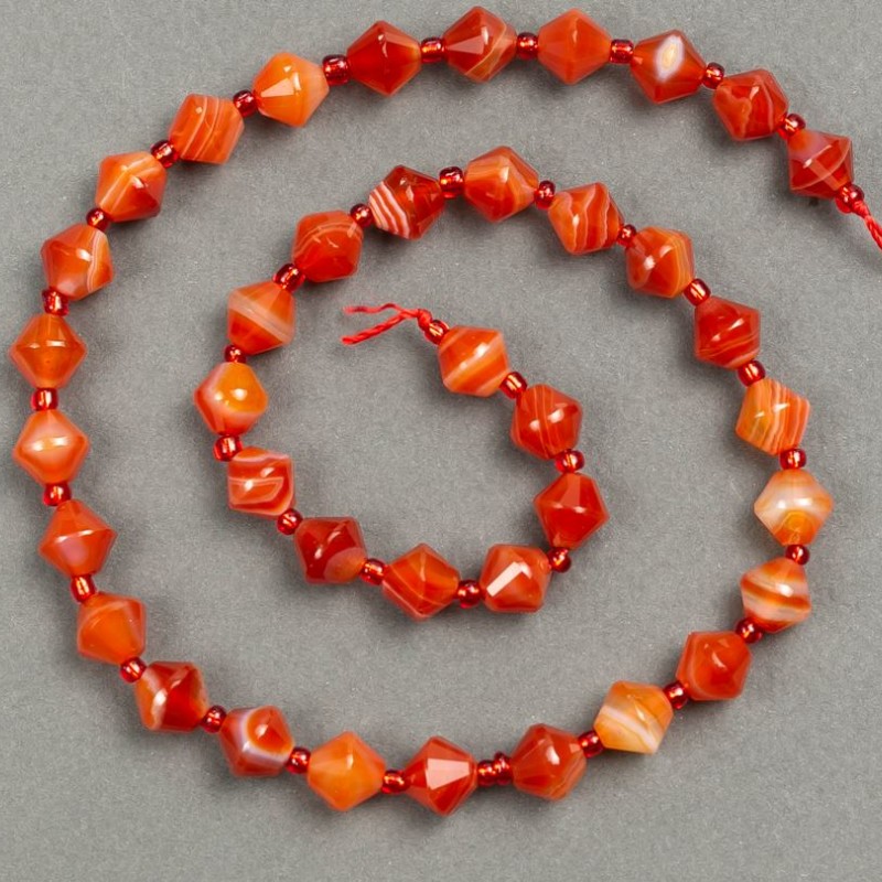 Carnelian Beads on Thread, Faceted Diamond-Shaped, 8x8 mm, 39 cm Length ± (Bead Inset 3x3 mm)
