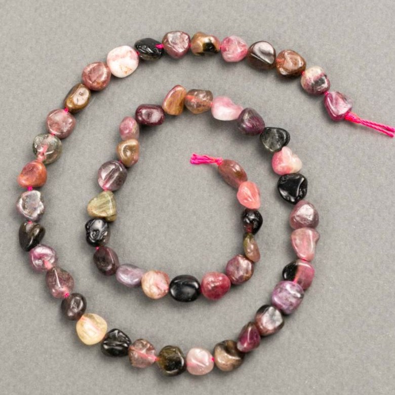 Turmaline Beads on Thread, faceted, diameter 7-9 mm, length 40 cm+