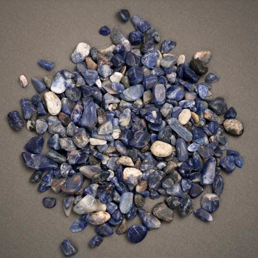 Sodalite Chip Without Hole for Decoration d 12x7-7x5mm ± 100 grams