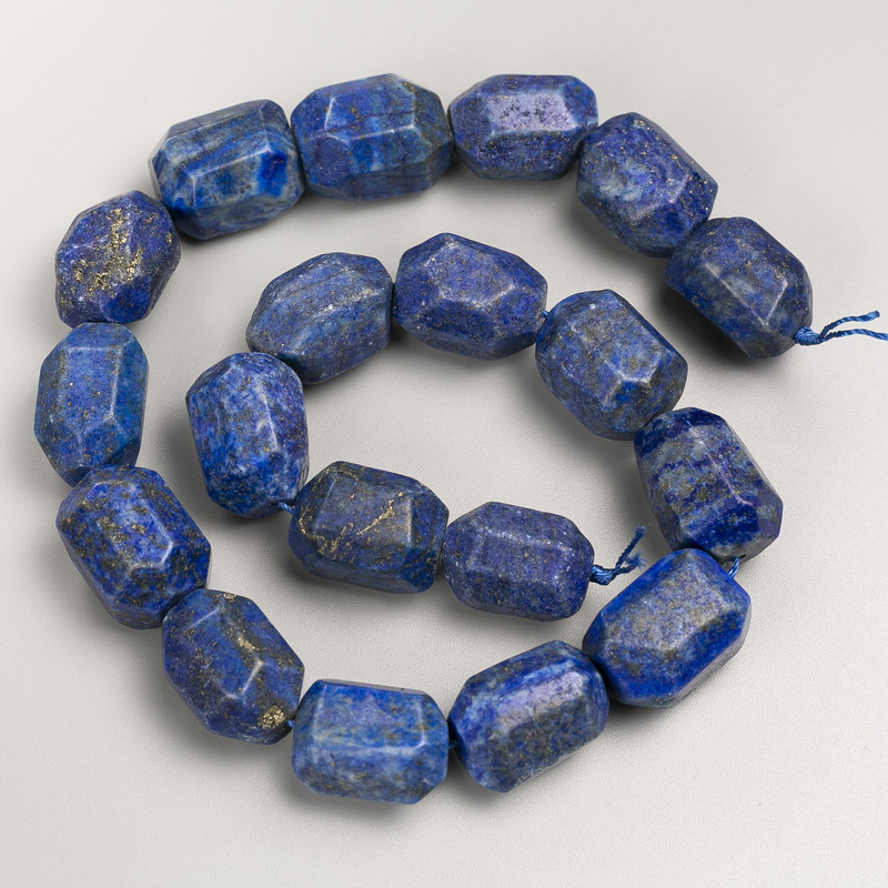Lapis Lazuli Beads on Thread, Faceted Raw Nuggets, 15×20 mm ±, Length 39 cm ±