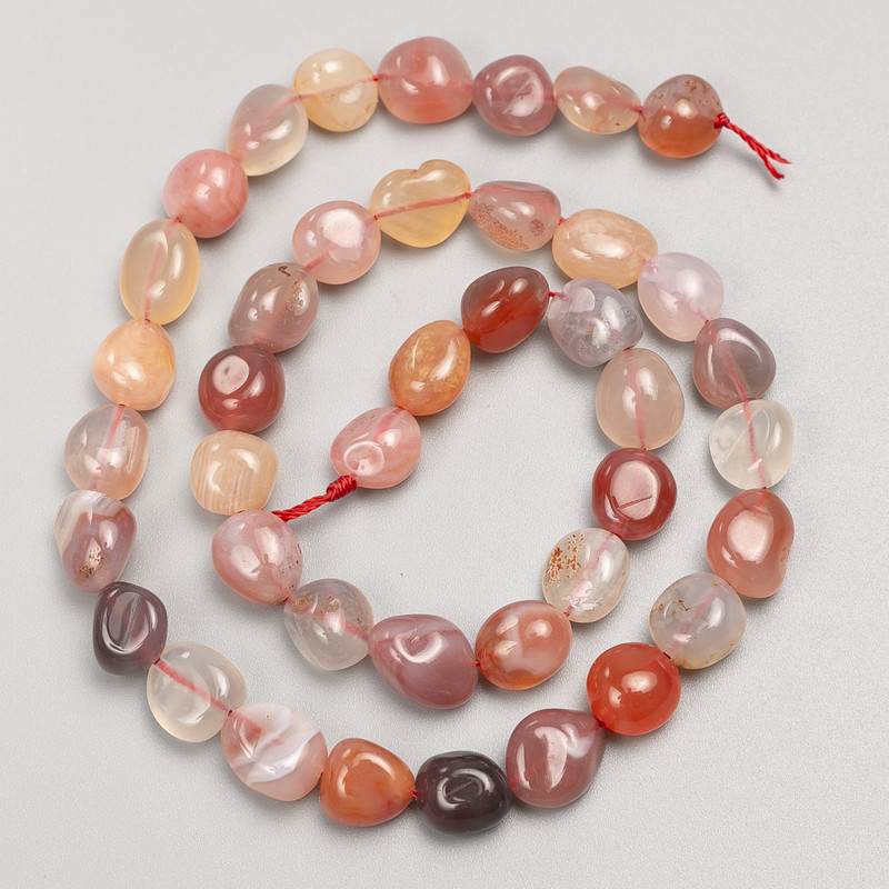 Sardonyx Stone Beads Tumbled on Thread, 8×10 mm ±, 38 cm length