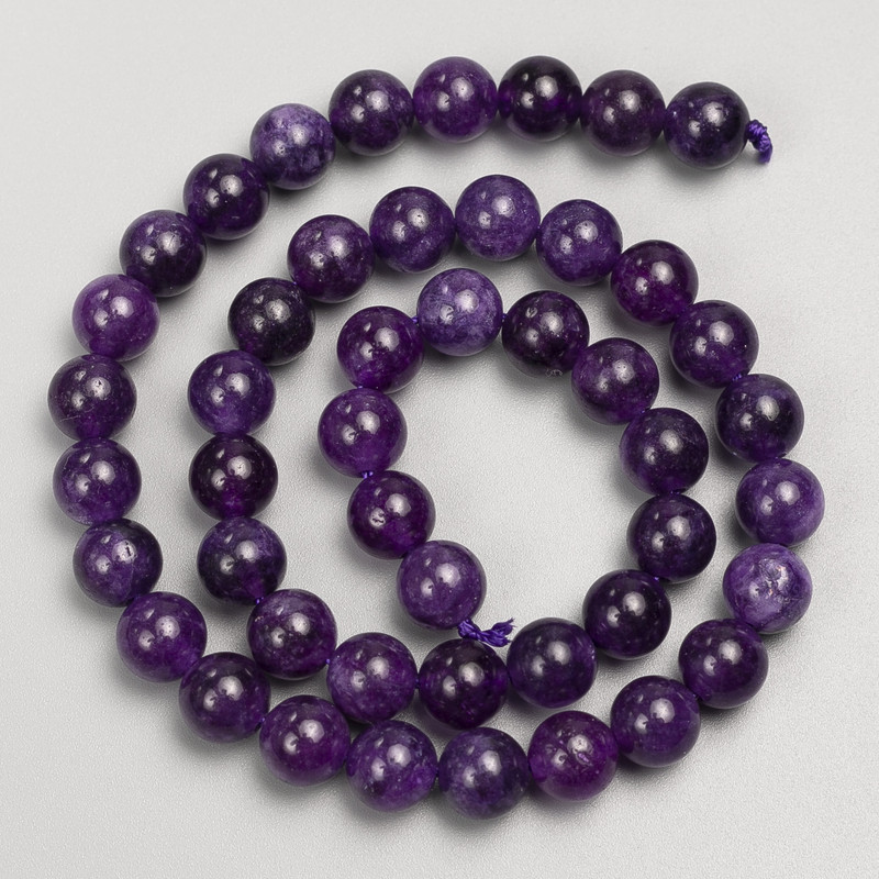 Sugilite Beads round smooth balls on thread, diameter 8mm±, length 38in±