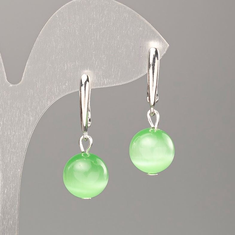 Natural stone earrings Cat's Eye green, diameter 10mm ±, length 31mm ±