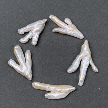 Baroque pearls with a "gasoline" tint d 24x37mm±through hole, length 37cm± (per piece)