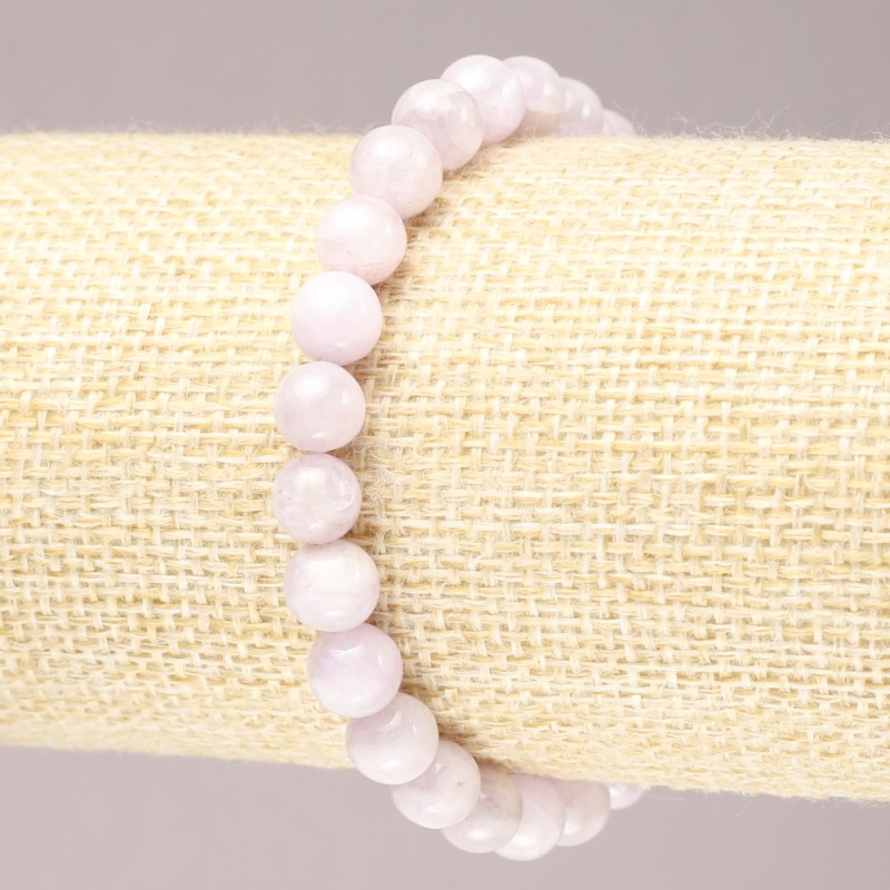 Elastic bracelet with natural Kunzite round beads, 7.5 mm diameter