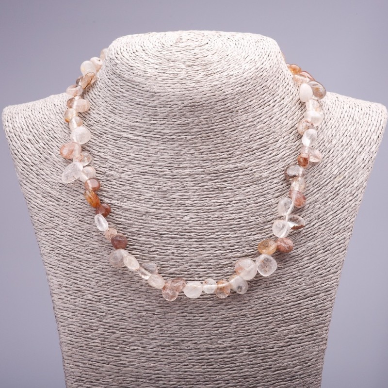 Necklace of natural gemstone Quartz hair quartz caramel galuting butterfly, diameter 8-10mm, length 46cm