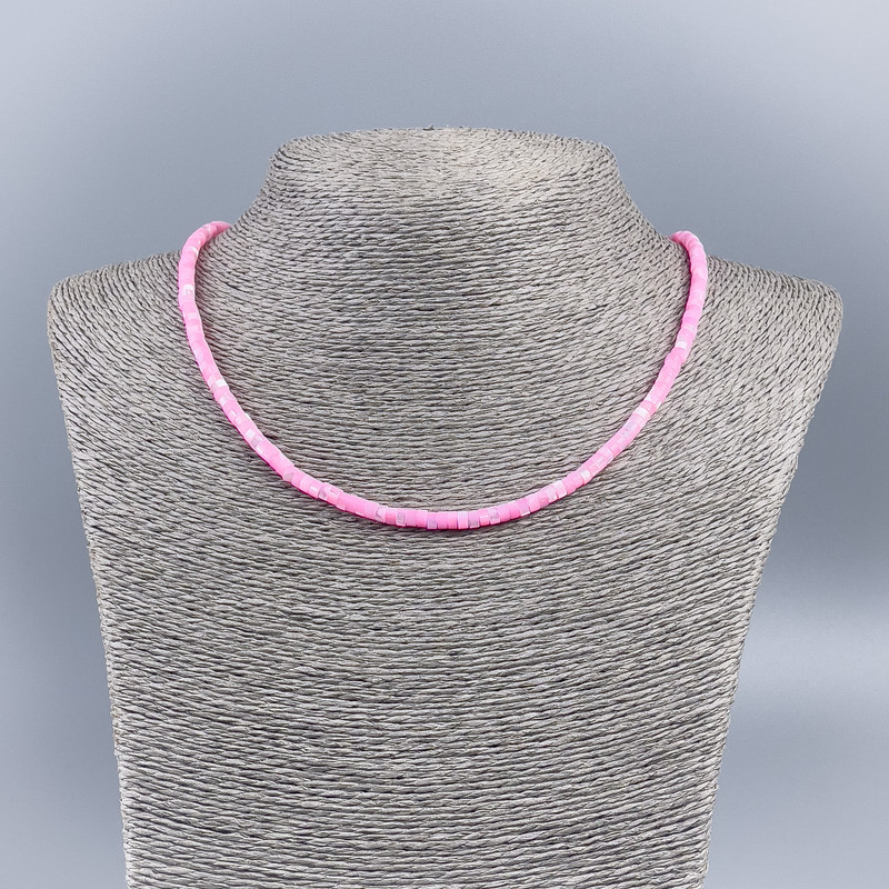 Necklace-Choker of Natural Mother-of-Pearl (toned) light Raspberry smooth rondelle, diameter 4×2 mm, length 48 cm
