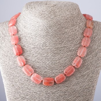 Chalcedony Necklace in Pink, 46 cm length, 13x18 mm diameter