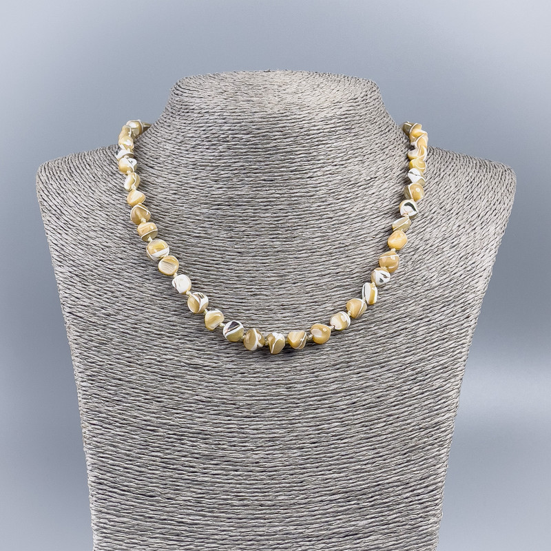 Necklace of natural mother-of-pearl (tinted) latte round faceted beads, diameter 8mm±, length 48cm±
