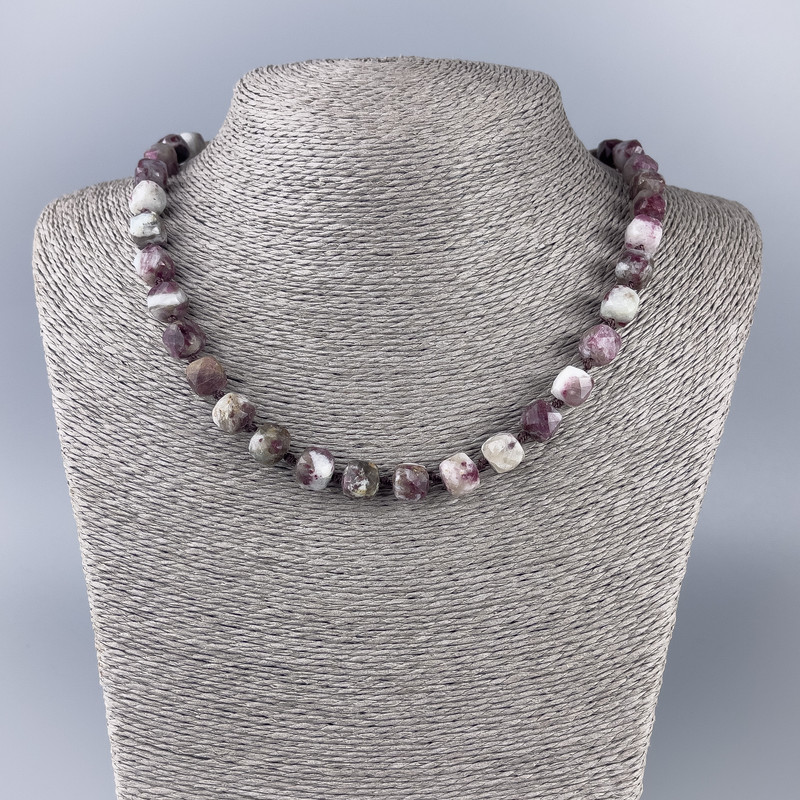 Turmaline Necklace natural stone faceted cube, diameter 9x9mm±, length 50cm ±